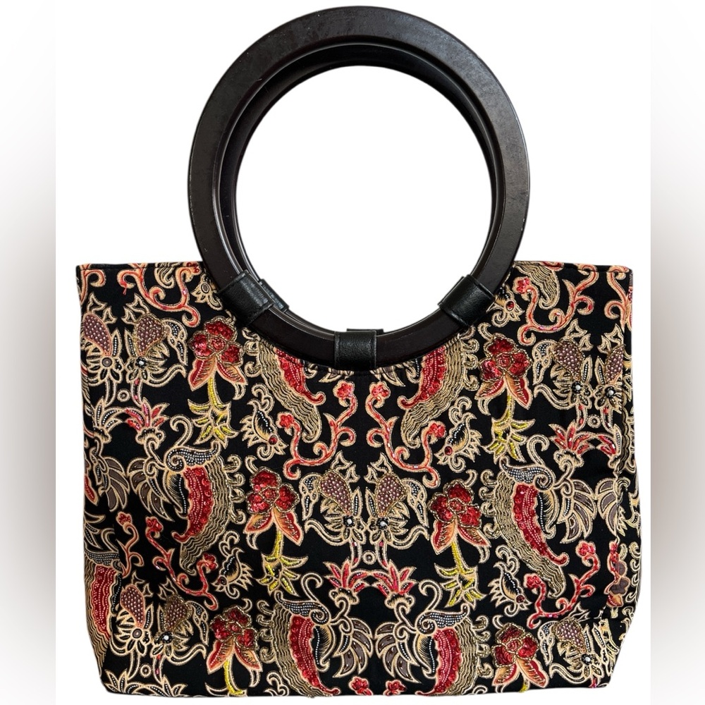 Vintage Braciano Beaded Tote Bag w/round wooden handles & snap 13”Long 11”High